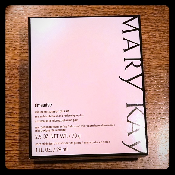 TimeWise Microdermabrasion Plus Set - Picture 1 of 5